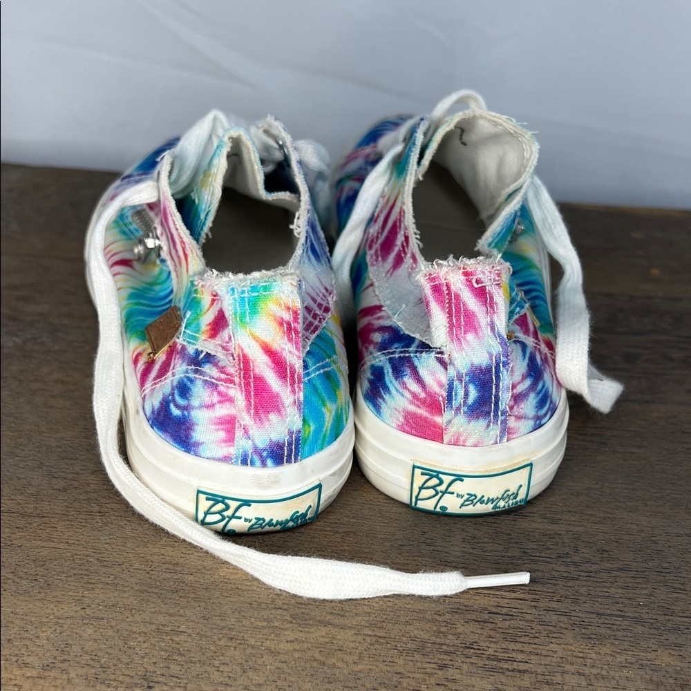 Blowfish Malibu Colorful Tie-Dye Sneakers 7.5 - Picture 3 of 3